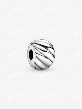 Pandora Polished Feathered Clip Charm